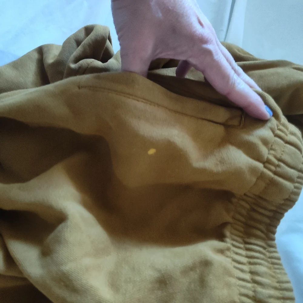 Streetwear Hoodie & Pants - Picture 3 of 10